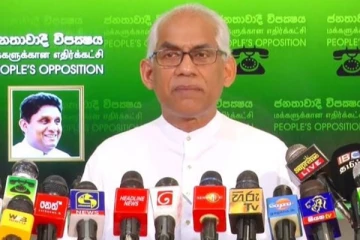 பிள்ளைக்குச் சாப்பிட உணவில்லை என்றால் ஒரு தாய் வீதிக்கு வரமாட்டாரா?? - எரான் விக்ரமரத்ன கேள்வி
