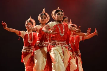 இரண்டு வருடங்களின் பின்னர் -கனடாவில் மீண்டும் களைகட்டும் தமிழ் தெருவிழா