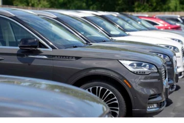 கனடாவில் வாகனம் கொள்வனவு செய்பவர்களுக்கான மகிழ்ச்சி செய்தி