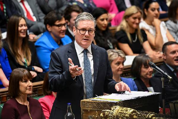 Chelsea அணியை விற்றத் தொகை... ரஷ்ய கோடீஸ்வரருக்கு இறுதி எச்சரிக்கையை விடுத்த பிரித்தானியா | Uk Gives Abramovich Final Warning Chelsea அணியை விற்றத் தொகை... ரஷ்ய கோடீஸ்வரருக்கு இறுதி எச்சரிக்கையை விடுத்த பிரித்தானியா | Uk Gives Abramovich Final Warning