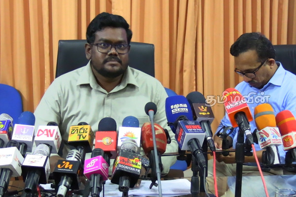 விளம்பரப்படுத்திற்காக கூட்டங்களுக்கு வரும் எம்பிக்கள் - சுனில் ஹெந்துநெத்தி | Batticaloa Dcc Meeting Sunil Handunneththi