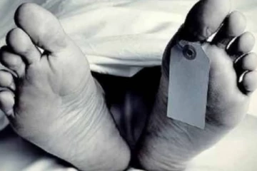 දියණියගේ වීඩියෝවක් අන්තර්ජාලයට දැමීමට විරෝධය පෑ පියෙකුව ඝාතනය කරයි..