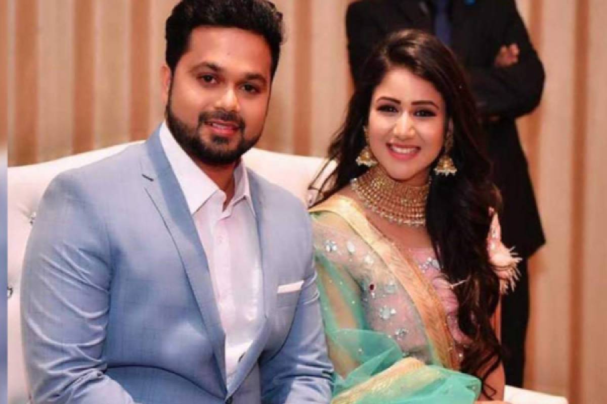 குடும்ப பாங்கான லுக்கில் அசத்தல் குத்தாட்டம் போட்ட ஆல்யா மானசா! படு வைரலாகும் வீடியோ | Serial Actress Alya Manasa Trendy Dance Video குடும்ப பாங்கான லுக்கில் அசத்தல் குத்தாட்டம் போட்ட ஆல்யா மானசா! படு வைரலாகும் வீடியோ | Serial Actress Alya Manasa Trendy Dance Video