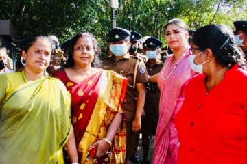 ராஜபக்ஷர்களிற்கு சவால் விடும் ஹிருணிகா