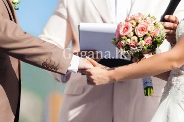 ඔබත් ප්‍රවේශමෙන්. - කාන්තාවන් ව්‍යාජ ලෙස විවාහ කරදීමේ ජාවාරමක් .