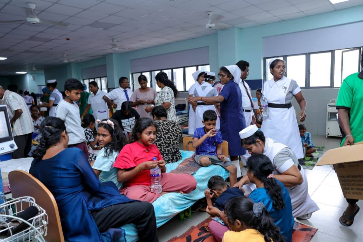 யாழில் ஆலயத் திருவிழா அனர்த்தம்; 235 பேர் சிகிச்சை! நிரம்பிவழியும் மருத்துவமனை | Temple Festival Mishap In Jaffna 235 Treated Eyes