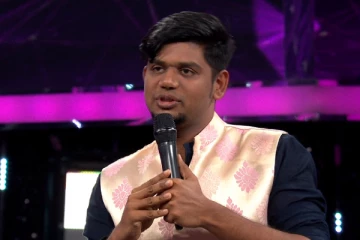 நீங்க மட்டும் வந்துடாதீங்க, என் தொழில் கெட்டுடும்: அபிஷேக் ராஜா யாரை பார்த்து இப்படி பயப்படுறாரு?