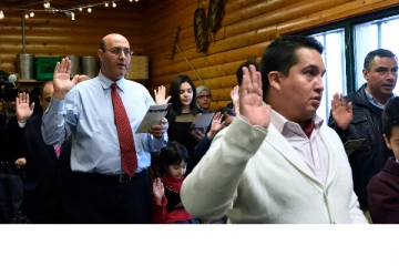 ரொறன்ரோவிலிருந்து வெளியேறும் குடியேறிகள்