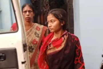 பேஸ்புக் காதலனை திருமணம் செய்ய வேறுநாட்டில் இருந்து இந்தியாவுக்கு நீந்தி வந்த இளம்பெண்! நம்பமுடியாத சம்பவம்