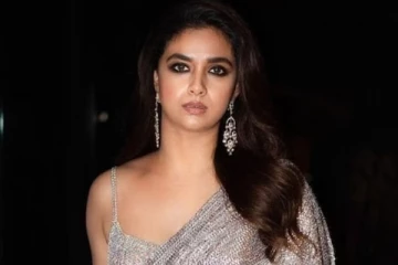 குடித்துவிட்டு நடிகை கீர்த்தி சுரேஷை அடித்த மர்ம நபர்.. நடு இரவில் நடிகைக்கு நடந்த சோகம்