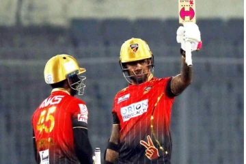 13 பந்துகளில் அரைசதம் - சாதனைப் படைத்த சுனில் நரைன்