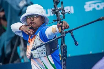 கிடைத்த கேப்பில் சம்பவம் செய்த தீபிகா குமாரி... அடுத்த சுற்றுக்கு தகுதி பெற்று அசத்தல்