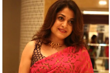 இணையத்தில் லீக்கான ரம்யா கிருஷ்ணனின் வளைகாப்பு புகைப்படம்! துளியும் மேக்கப் இல்லாமல் எப்படி இருக்கிறார் தெரியுமா?