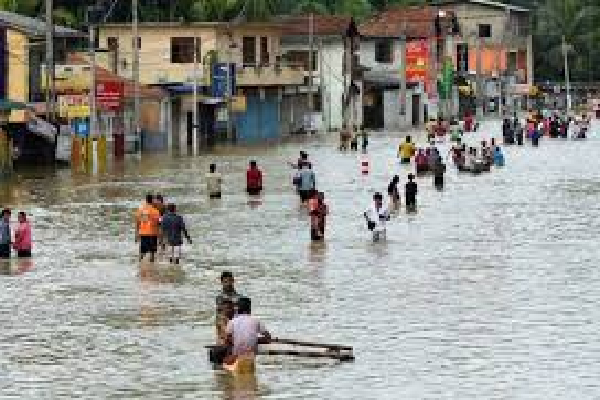 வெள்ளம் வழிந்தோடும் நிலையில் மக்களுக்கு வெளியான எச்சரிக்கை | Be Aware Of Epidemic Diseases As Floods Recede