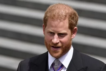 நாங்கள் செய்தால் தவறு, இளவரசர் ஹரி செய்தால் சரியா: பிரித்தானியாவை எதிர்கேள்வி கேட்கும் ஈரான்