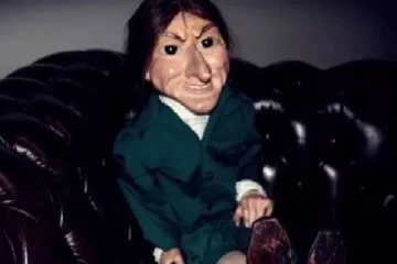 மிகவும் பயங்கரமான பொம்மையால் அதிர்ஷ்டத்தை பெற்ற நபர்! வினோதமான சம்பவம்