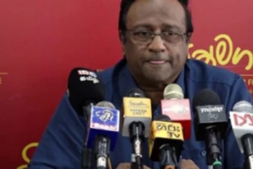 இறைமைக்குள் விரல்களை நீட்டுகிறார் மனித உரிமைகள் ஆணையாளர் -அமைச்சர் சரத் வீரசேகர குற்றச்சாட்டு