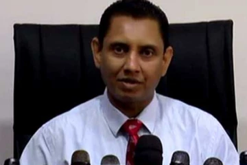 වෛද්‍යවරු 5,000ක් කරන්න යනදේ ගැන GMOA අනතුරු අඟවයි..!