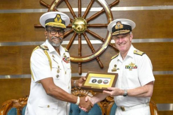 இலங்கை கடற்படை தளபதியை சந்தித்த ஆஸ்திரேலியா கடற்படை அதிகாரிகள் | Australia Navy Met Sri Lankan Navy Commander இலங்கை கடற்படை தளபதியை சந்தித்த ஆஸ்திரேலியா கடற்படை அதிகாரிகள் | Australia Navy Met Sri Lankan Navy Commander