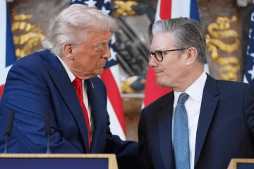 ඉරානයට පහරදීමට බ්‍රිතාන්‍ය හමුදා කඳවුරු ඇමෙරිකාවට විවෘත කරයි