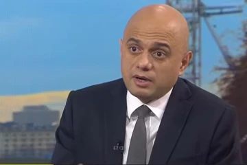 பிரித்தானியாவில் பொதுமுடக்கமா? நடவடிக்கைகள் குறித்து சுகாதார செயலாளர் விளக்கம்