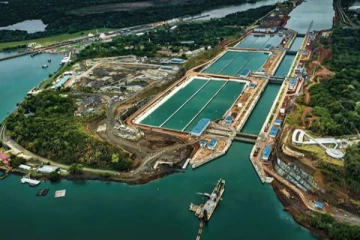 பனாமா கால்வாயை கையகப்படுத்த நினைக்கும் டிரம்ப்!