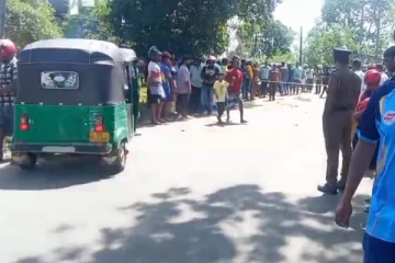 தமிழர் பகுதியில் ஆசிரியரின் மரணத்தால் பெரும் சோகம் ; நடு வீதியில் துடிதுடித்து பிரிந்த உயிர்