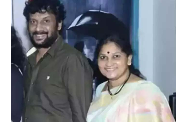 பிரபல நடிகரின் மனைவி மரணம்: அதிர்ச்சியில் பிரபலங்கள் | Actor Uttejs Wife Padmavathi No More