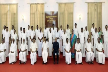 தமிழக அமைச்சரவை மாற்றம் விரைவில் வெளியாகும் அறிவிப்பு - கலக்கத்தில் அமைச்சர்கள்