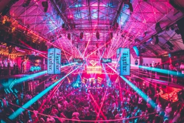 கஞ்சாவிற்காக... சுற்றுலாப் பயணிகளால் தத்தளிக்கும் தாய்லாந்து!