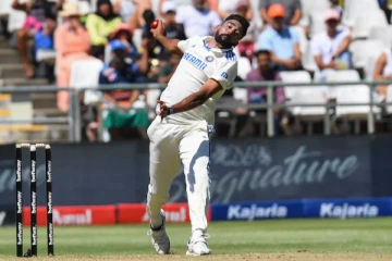 தென்னாப்பிரிக்க அணியை சூறையாடிய சிராஜ்: 55 ஒட்டங்களுக்கு 10 விக்கெட்டுகளை வீழ்த்தி இந்தியா சாதனை