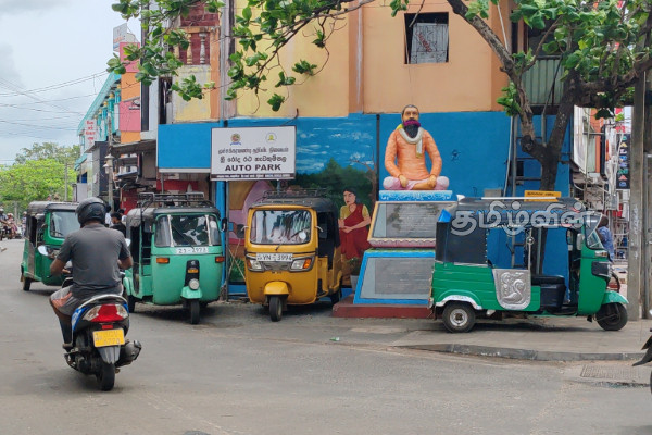 வவுனியாவில் தோல்வியடைந்த கடையடைப்பு : பெரும்பாலான வர்த்தக நிலையங்கள் திறப்பு | North East Harththal Vavuniya Current Situation