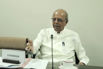 கொரோனா வளிமண்டலத்தில் பரவுகிறதா? விசேட வைத்திய நிபுணர் விளக்கம்