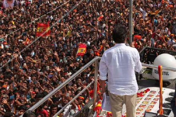 கரூர் சோக சம்பவம்! டெல்லிக்கு பயணமாகும் ஆதவ் அர்ஜூனா- விசாரணைகள் தீவிரம் | Tvk Executive Aadhav Arjuna Visits Delhi Karur