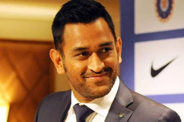 டோனி ஆலோசகராக செயல்படுவதில் சிக்கல்... பறந்த பரபரப்பு புகார்