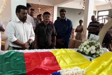 யாழில் மாவை சேனாதிராஜாவின் பூதவுடலுக்கு ஜனாதிபதி அனுர அஞ்சலி