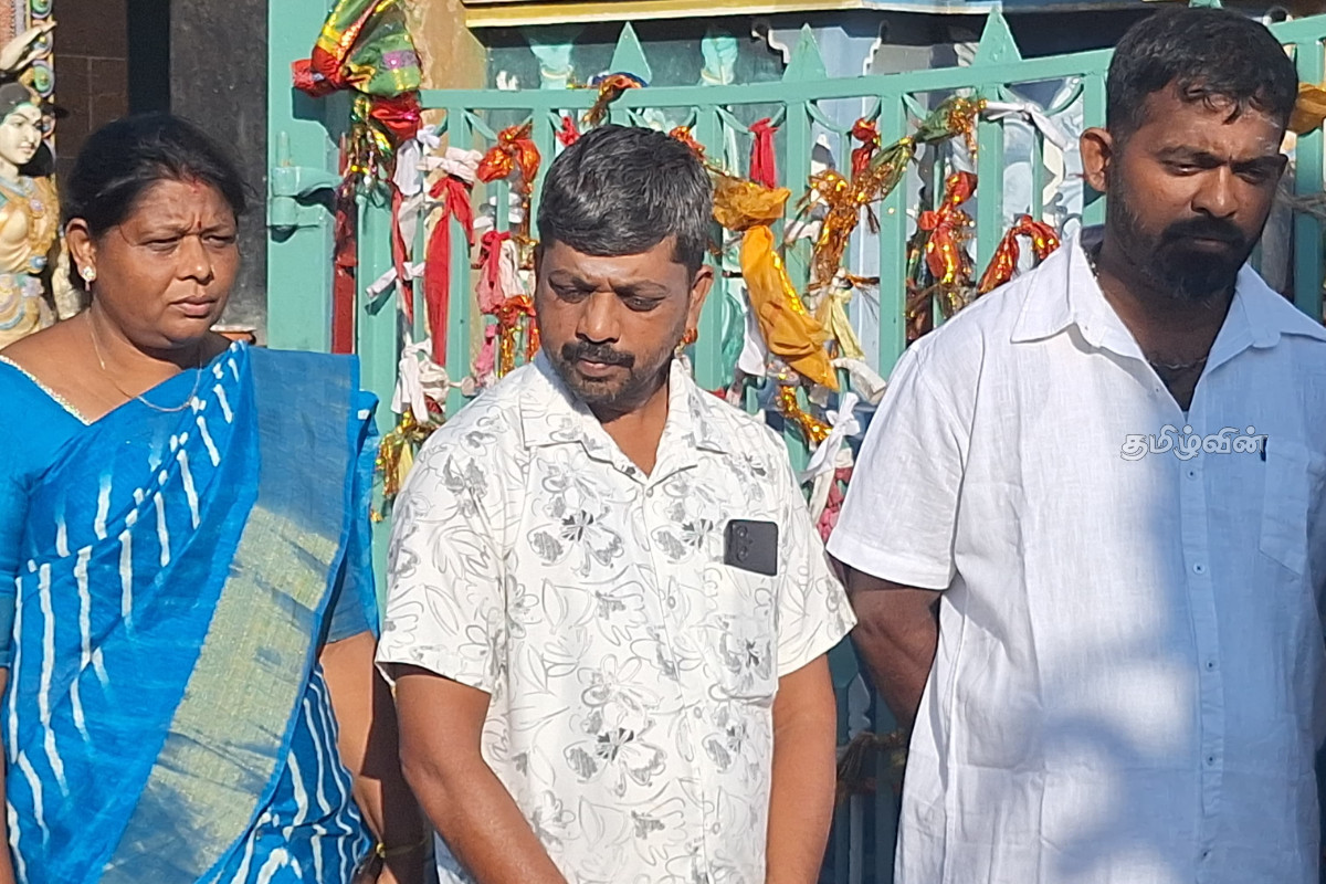 உறவுகளை இழந்து 17 வருட கண்ணீரின் வலி - திருகோணமலையில் இன்று அனுஷ்டிப்பு | Mullivaikkal 17Th Anniversary Celebration
