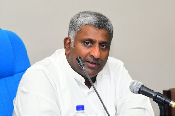 கோட்டாபயவின் மீள் அரசியல் மற்றும் சிறிலங்காவின் அடுத்த பிரதமரை நியமிப்பது தொடர்பிலும் அமைச்சர் வெளியிட்ட தகவல் | Gotabaya Back To Politics Sri Lanka Prime Minister