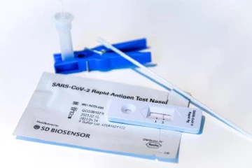 கொரோனா சோதனைக்கான கட்டண ரசீது: குழப்பத்தில் சுவிஸ் மக்கள் 800 பேர்