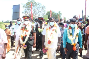 மட்டக்களப்பில் முதல் தடவையாக பாரியளவிலான நிதியொதுக்கீட்டில் வீதியமைப்பு பணிகள் ஆரம்பம்! (PHOTOS)