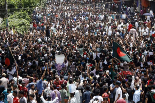 பங்களாதேஷில் தீவிரமாகும் வன்முறைகள்! | Bangladesh Protests