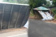 கந்தளாயில் லொறி விபத்து: பின் தட்டு கழன்று விழுந்து சேதம்