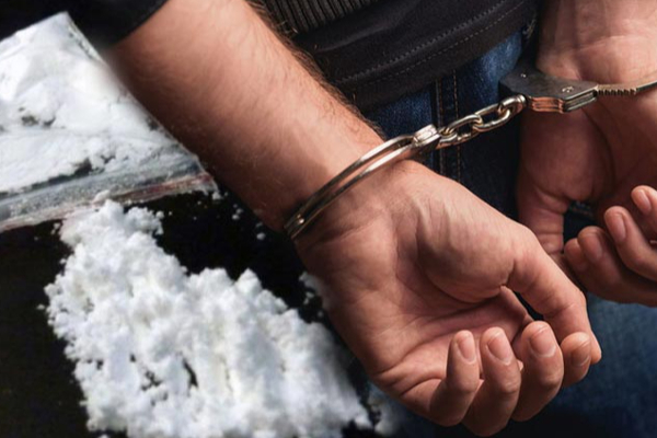 ஒரு கோடி ரூபா பெறுமதியான ஹெரோயினுடன் ஒருவர் கைது! - ஐபிசி தமிழ்