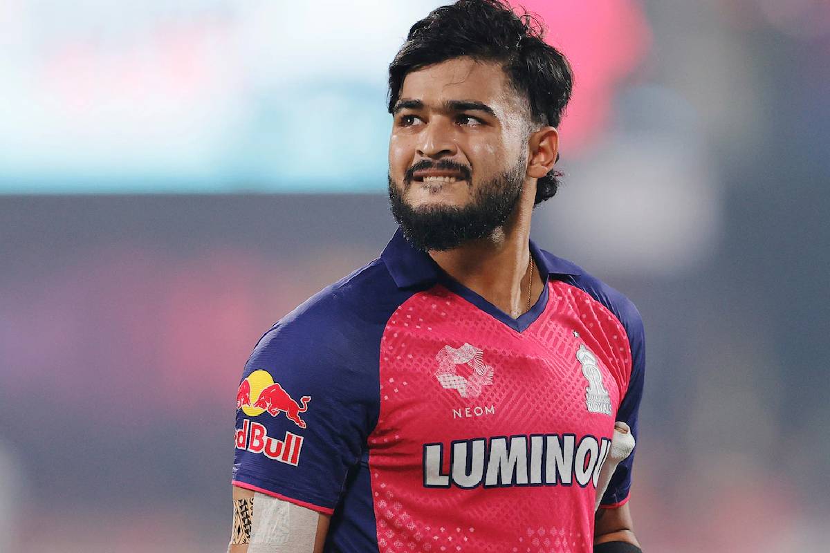 ரியான் பராக் புகைபிடித்த விவகாரம் - தண்டனையை அறிவித்த பிசிசிஐ | Bcci Fined Riyan Parag For Vapping In Ipl