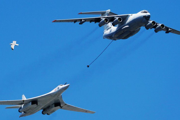 பொதுமக்களின்33 வாழ்விட பகுதிகளில் ரஷ்ய படைகள் தாக்குதல் - ஐபிசி தமிழ்