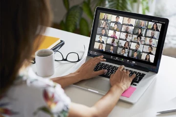 ආයේ අධ්‍යාපනය කටයුතු Online වලින්ද? අධ්‍යාපන අමාත්‍යාංශයෙන් විශේෂ වැඩපිළිවෙලක්