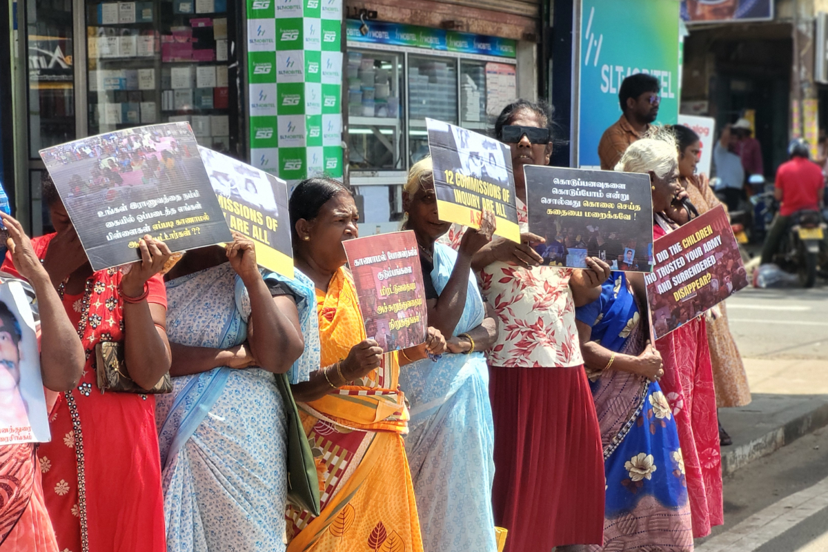 காணாமல் ஆக்கப்பட்டவர்களின் உறவினர்கள் வவுனியாவில் ஆர்ப்பாட்டம் | Relatives Of The Disappeared Protest In Vavuniya