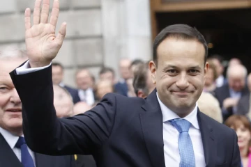 அயர்லாந்து பிரதமராக இந்திய வம்சாவளி ஓரினச்சேர்க்கையாளர்!