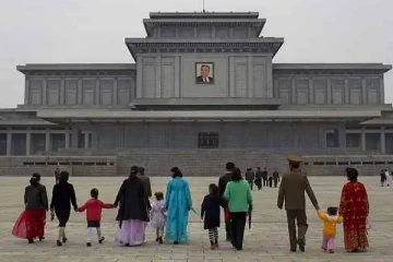 வடகொரியா 5 ஆண்டுகளுக்கு பின் அதன் எல்லைகளை மீளத் திறப்பதற்கு தீர்மானம்