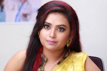 வாழ்க்கையில் நடந்த தவறான விஷயம்- முதன்முறையாக கூறிய சீரியல் நடிகை பரீனா